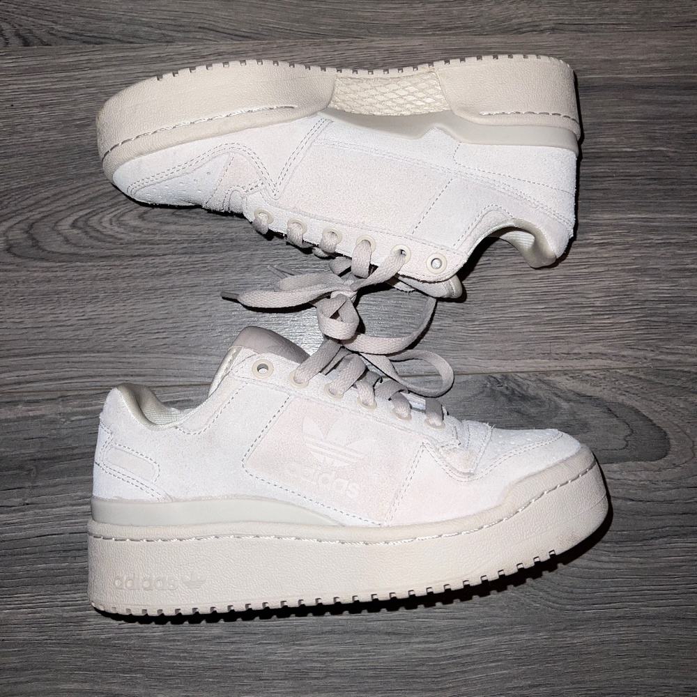 Adidas forum bold suede